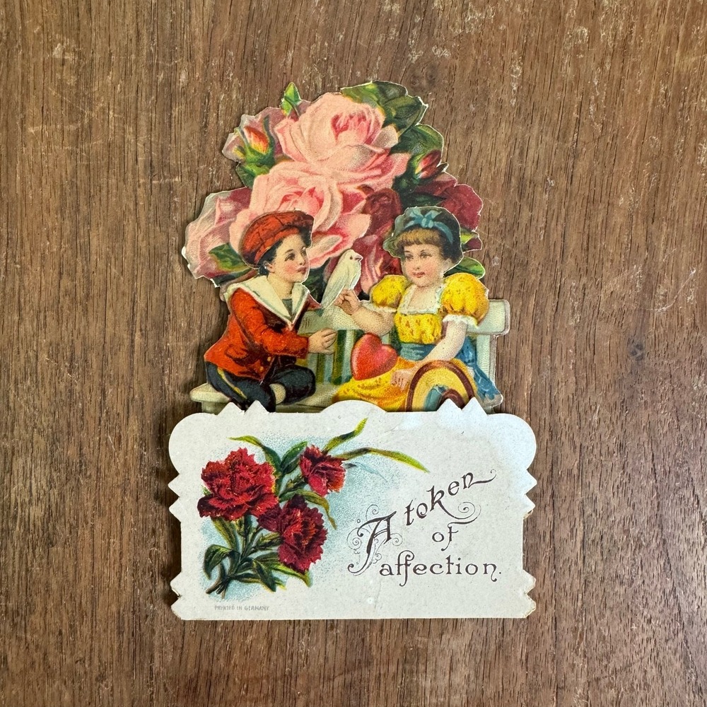 Vintage GERMANY Valentine 1920s A‎ Token of Affection Young Love Couple Card